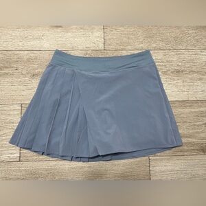 Lululemon Asymmetrical Pleated Tennis Skirt Size 6
Rhino Grey